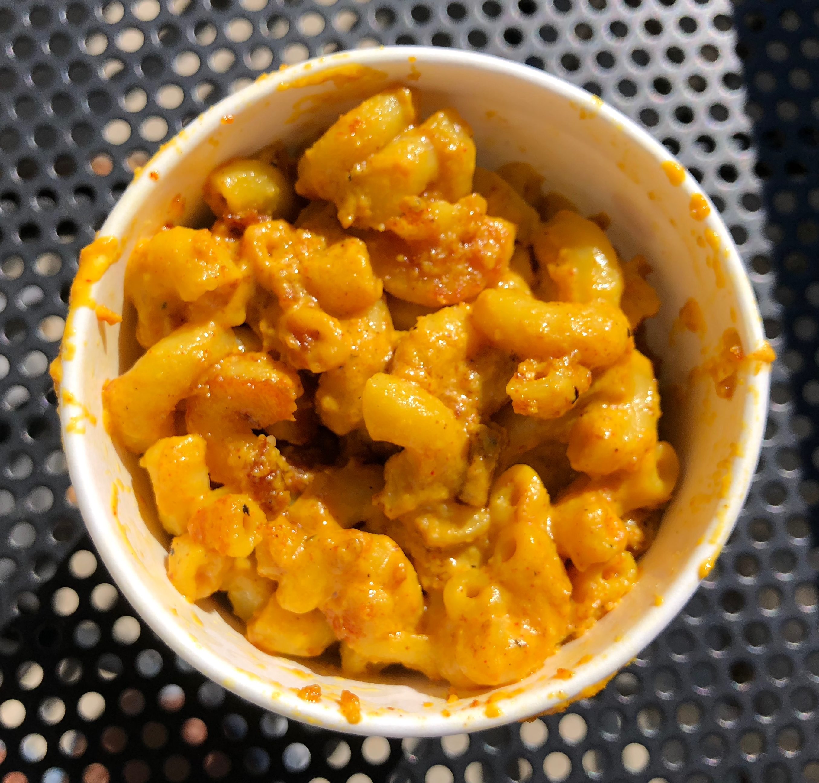 Delicious vegan bacon mac